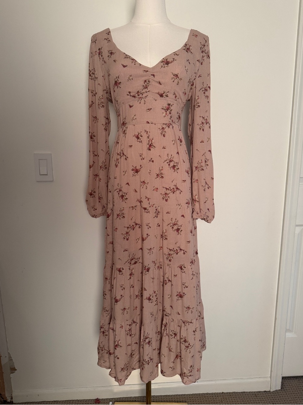 Dress Forum Dusty Rose Floral Long Sleeve Maxi Dress